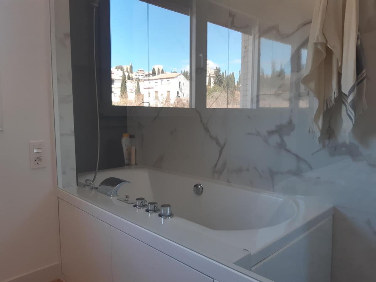 グラナダHabitacion Con Bano Privado Y Vistasアパートメント エクステリア 写真
