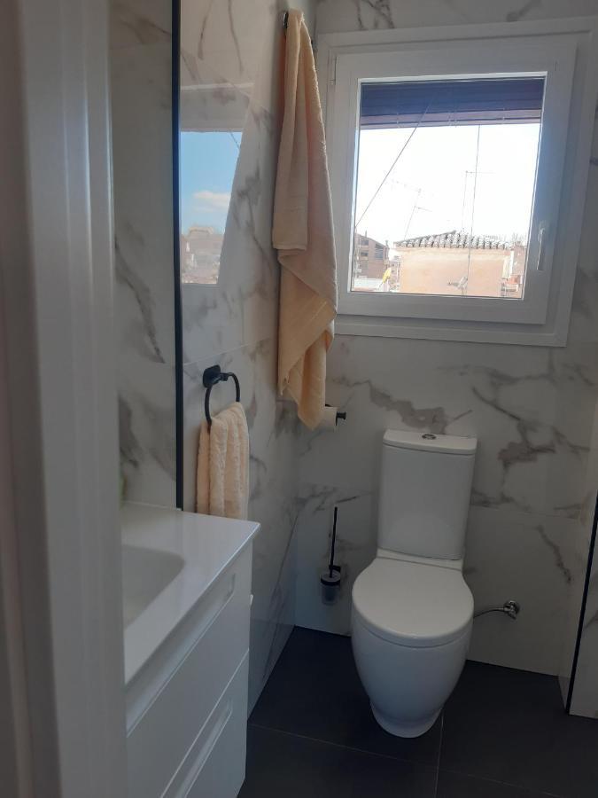 グラナダHabitacion Con Bano Privado Y Vistasアパートメント エクステリア 写真